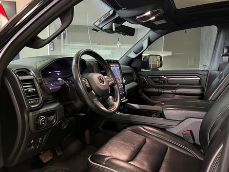 RAM 1500 LIMITED NIGHT EDITION 5.7 4x4 Aut.