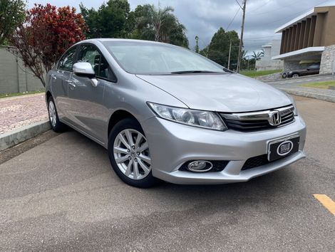 Honda Civic Sedan LXR 2.0 Flexone 16V Aut. 4p