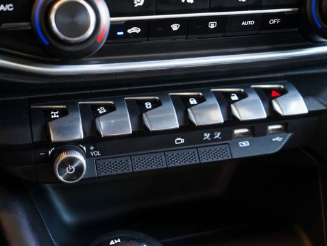 Fiat Titano Ranch 2.2 16V 4x4 TB Diesel Aut.