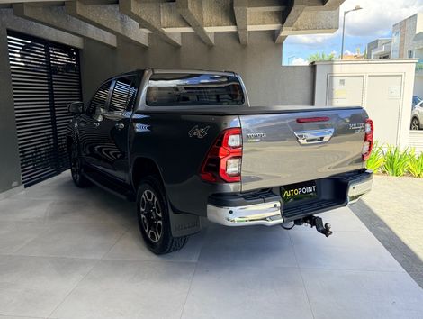 Toyota Hilux CD SRX 4x4 2.8 TDI 16V Diesel Aut.