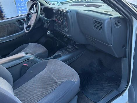 Chevrolet S10 Pick-Up Std 2.8 4x2 CD TB Int.Dies.