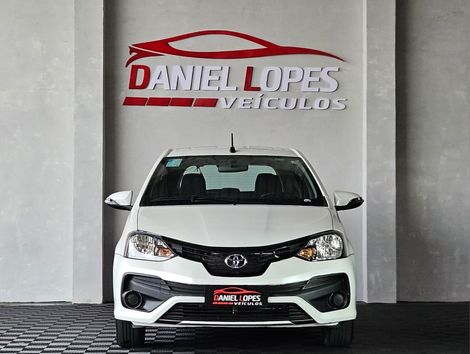 Toyota ETIOS X Plus 1.5 Flex 16V 5p Mec.