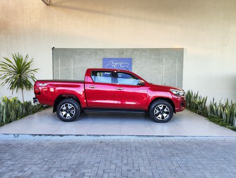 Toyota Hilux CD SRX 4x4 2.8 TDI 16V Diesel Aut.