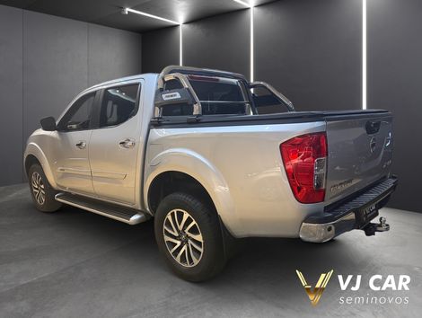 Nissan Frontier XE CD 4x4 2.3 Bi-TB Diesel Aut.