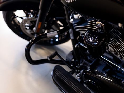 Harley STREET GLIDE SPECIAL FLHXS