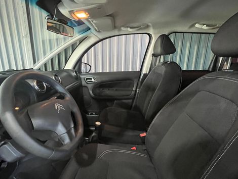 Citroën C3 Picasso GLX 1.6 Flex 16V 5p Mec.