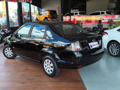 Ford Fiesta Sed. 1.6 8V Flex 4p