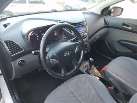 Hyundai HB20X Premium 1.6 Flex 16V Aut.