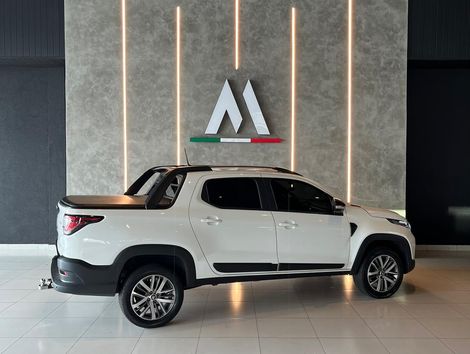 Fiat Strada Volcano 1.3 Flex 8V CD