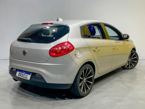 Fiat Bravo ESSENCE Dualogic 1.8 Flex 16V 5p