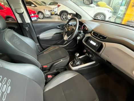 Chevrolet ONIX HATCH LT 1.0 8V FlexPower 5p Mec.