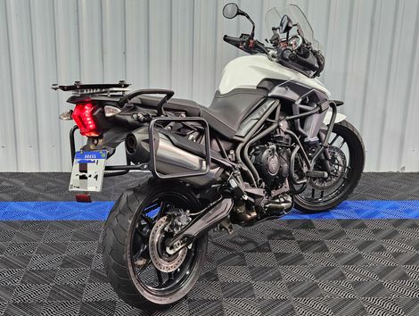 TRIUMPH TIGER 800 XR