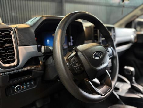 Ford Ranger XLS 2.0 4x2 CD Diesel Aut. 