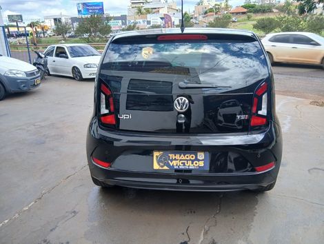 VolksWagen up! move 1.0 TSI Total Flex 12V 5p