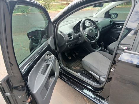 VolksWagen up! move 1.0 TSI Total Flex 12V 5p