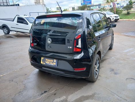 VolksWagen up! move 1.0 TSI Total Flex 12V 5p