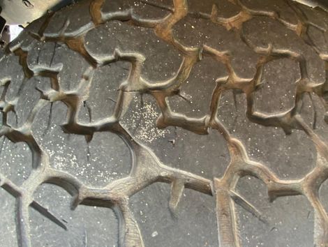 Toyota Hilux CD SRX 4x4 2.8 TDI 16V Diesel Aut.