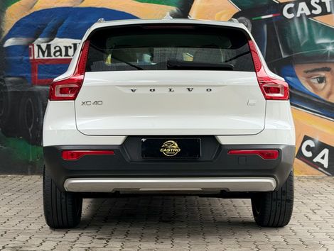 Volvo XC 40 T-5 MOMENTUM 1.5 FWD (Híbrido)