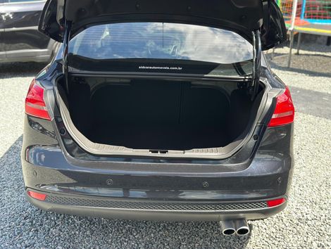 Ford Focus Sedan 2.0 16V/2.0 16V Flex 4p Aut.