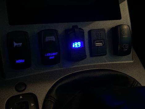 Troller T-4 4x4 3.2 20V Tdi Cap. Rígida Diesel