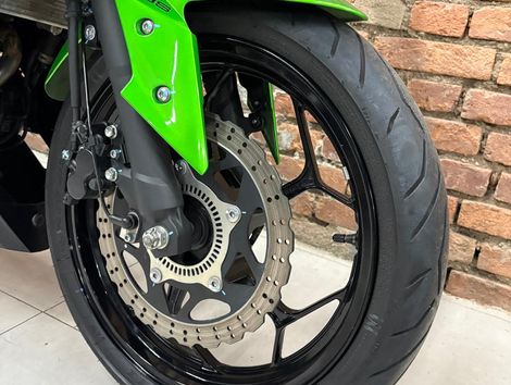 KAWASAKI NINJA 300