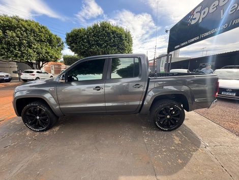 VolksWagen AMAROK Highline CD 3.0 4x4 TB Dies. Aut.