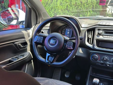 Fiat Strada Freedom 1.3 Flex 8V CD