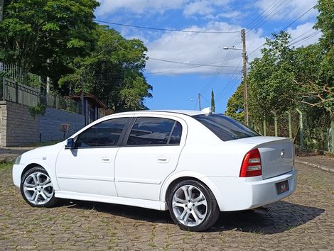 Chevrolet Astra Elegance 2.0 MPFI FlexPower 8V 5p