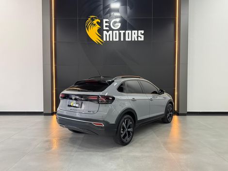 VolksWagen Nivus Highline 1.0 200 TSI Flex Aut.