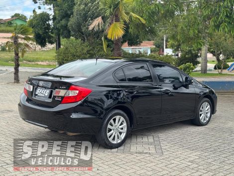 Honda Civic Sedan LXR 2.0 Flexone 16V Aut. 4p