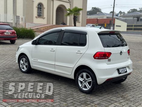 VolksWagen Fox Comfortline 1.6 Flex 8V 5p