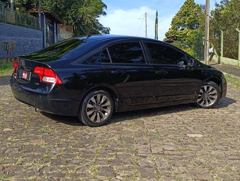 Honda Civic Sedan LXS 1.8/1.8 Flex 16V Mec. 4p
