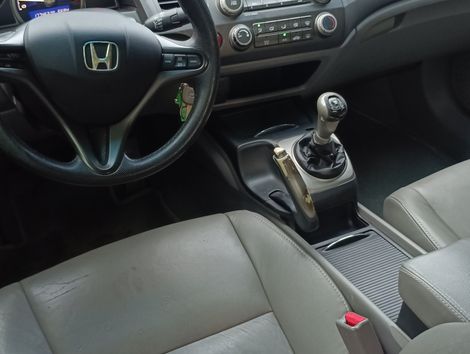 Honda Civic Sedan LXS 1.8/1.8 Flex 16V Mec. 4p