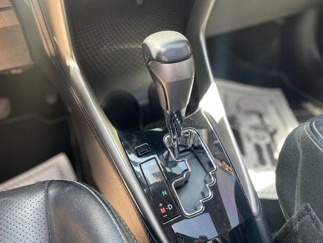 Toyota YARIS XLS Sedan 1.5 Flex 16V 4p Aut.