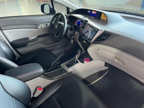 Honda Civic Sedan LXS 1.8/1.8 Flex 16V Aut. 4p