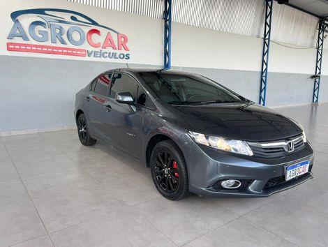 Honda Civic Sedan LXS 1.8/1.8 Flex 16V Aut. 4p