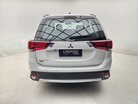 Mitsubishi OUTLANDER 2.0 16V 160cv Aut.