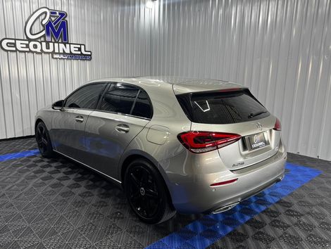 Mercedes Classe A 250 2.0 TB Sport Aut.