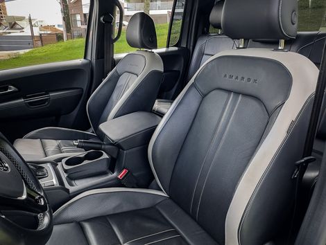 VolksWagen AMAROK Highline CD 3.0 4x4 TB Dies. Aut.