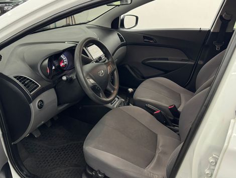 Hyundai HB20S Comfort Plus 1.0 TB Flex 12V Mec.