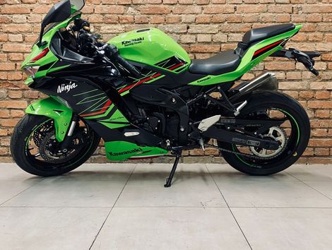 KAWASAKI NINJA ZX-4R