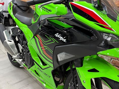 KAWASAKI NINJA 500 SE
