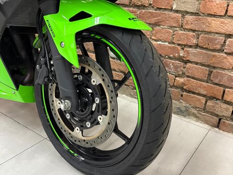 KAWASAKI NINJA 500 SE