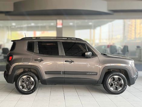 Jeep Renegade 1.8 4x2 Flex 16V Aut.