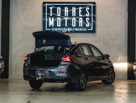 Chevrolet ONIX SEDAN Plus LT 1.0 12V Flex 4p Mec.