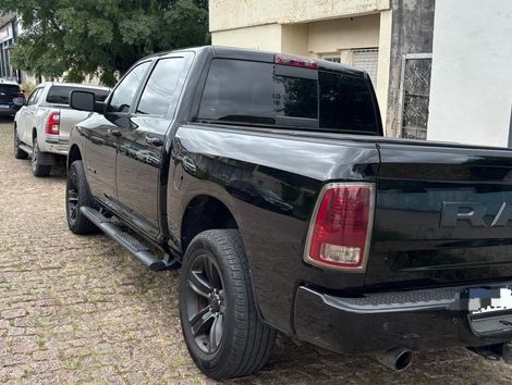 RAM 2500 LARAM. 6.7 NIGHT ED. TB CD 4x4 Die.