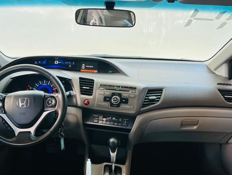 Honda Civic Sedan LXR 2.0 Flexone 16V Aut. 4p