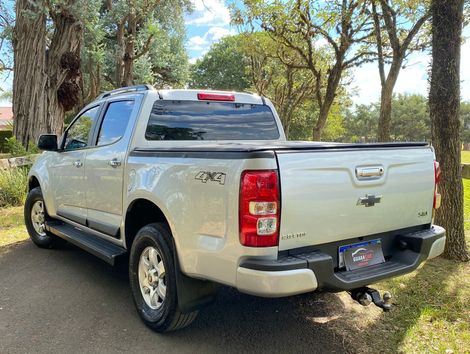 Chevrolet S10 Pick-Up LS 2.8 TDI 4x4 CD Dies. Mec.
