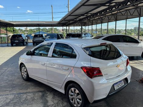 Chevrolet ONIX HATCH LT 1.0 8V FlexPower 5p Mec.