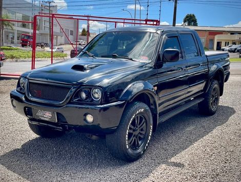 Mitsubishi L200 Sport HPE 2.5 4x4 CD DTI Dies. Mec.
